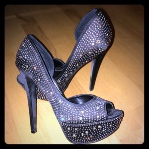 🔥Show stopping Swarovski crystal stilletos! ‼️🔥